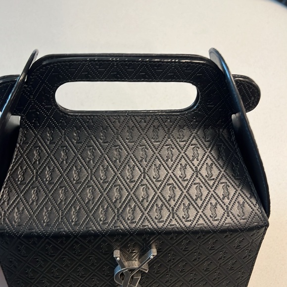 Saint Laurent TAKE-AWAY BOX IN LEATHER - Picture 9 of 17